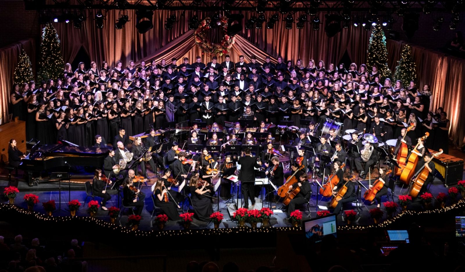Classic Christmas” to Take Place December 7 - Lee University