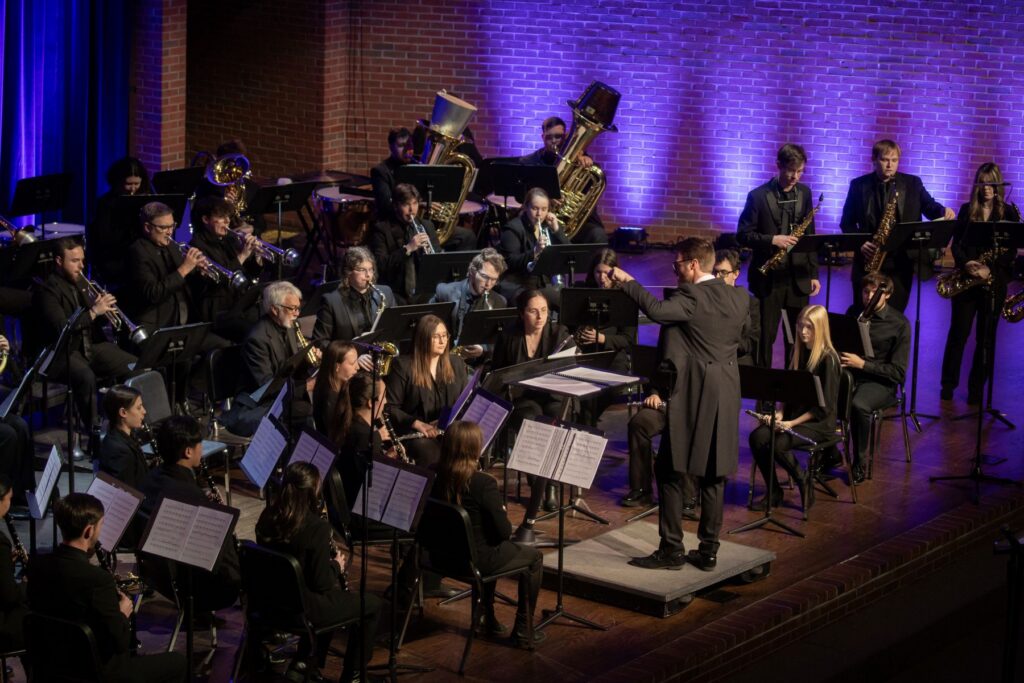 Wind Ensemble to Present Winter Concert - Lee University